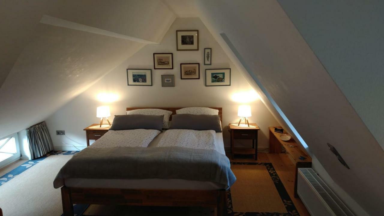Das Rosenhaus Utersum Buitenkant foto